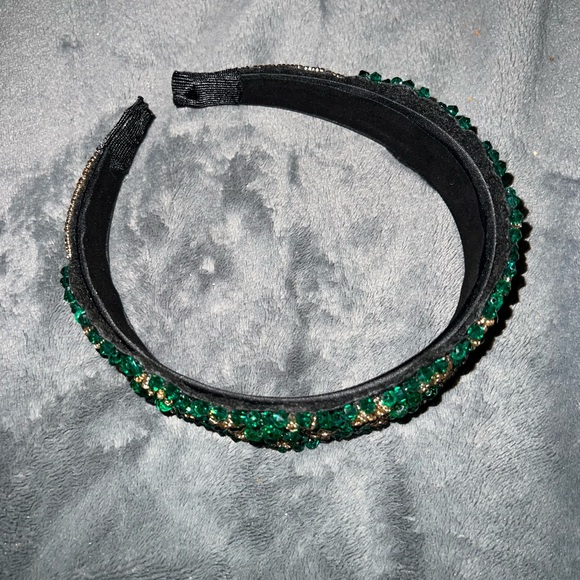 Hair accessory - Picture 2 of 4